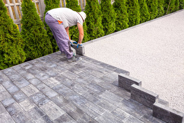 Best Driveway Paving Contractor  in Long Beach, MS